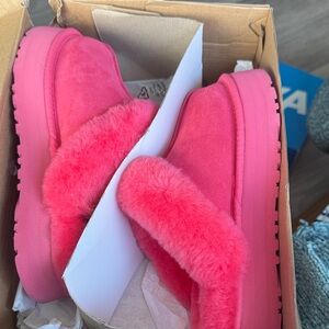 UGG Bright Pink Fuzzy Slippers